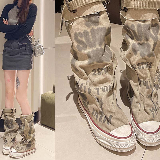🎁2025 Herbst-Neuheiten: 50 % Rabatt 👢✨Flache Retro-Stiefel aus Canvas mit mittlerem Schaft für Damen
